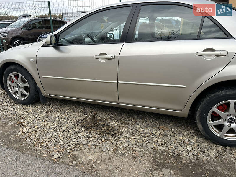 Седан Mazda 6 2002 в Коломые