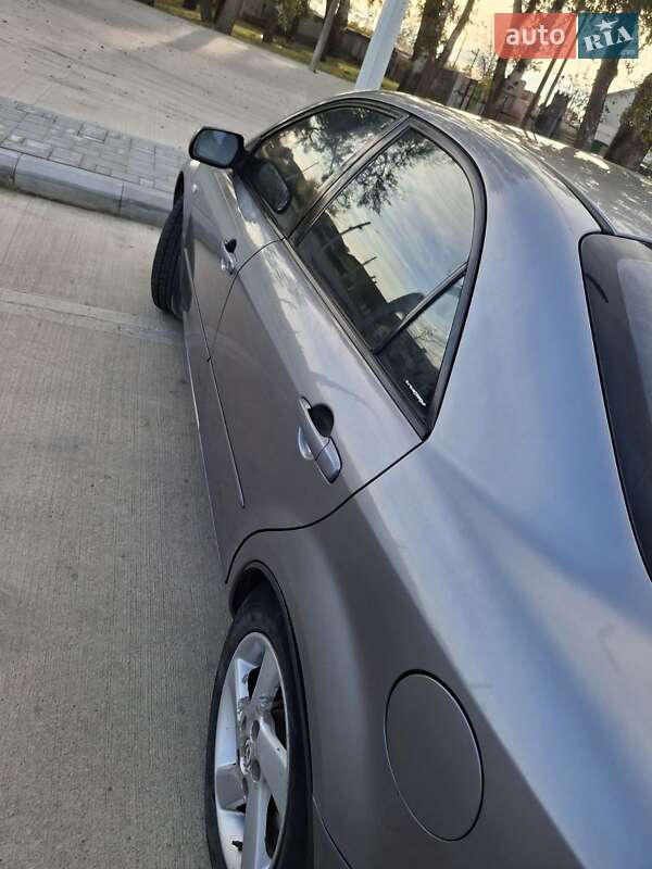Седан Mazda 6 2005 в Ізмаїлі