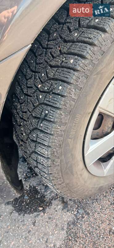 Лифтбек Mazda 6 2006 в Карловке