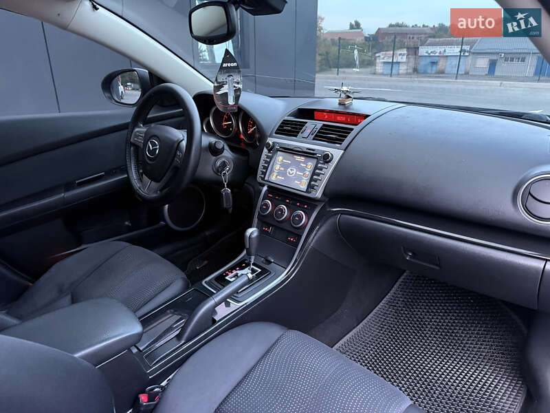 Седан Mazda 6 2008 в Кривом Роге