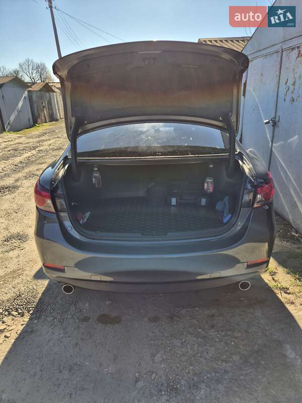 Седан Mazda 6 2015 в Коломые