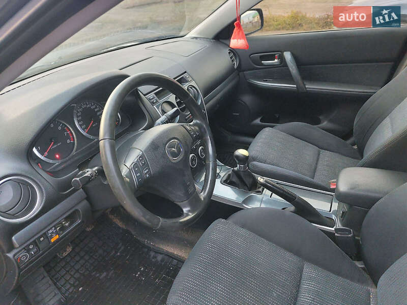 Седан Mazda 6 2006 в Перещепині
