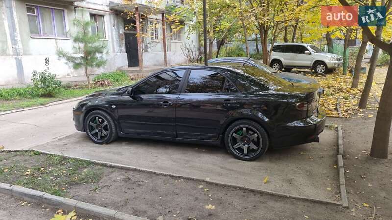 Седан Mazda 6 2006 в Запоріжжі