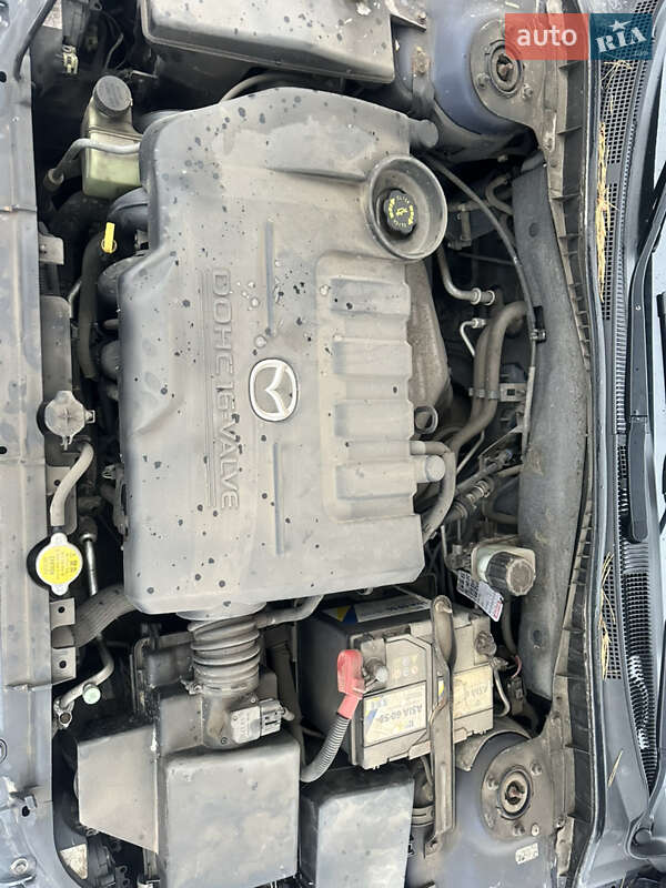 Седан Mazda 6 2002 в Новой Водолаге