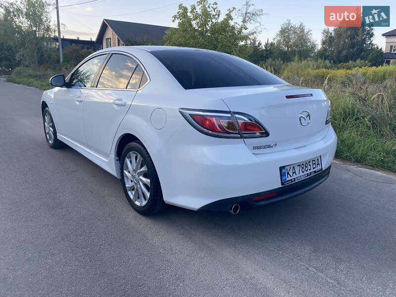 Седан Mazda 6 2011 в Киеве