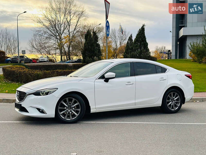Седан Mazda 6 2016 в Києві