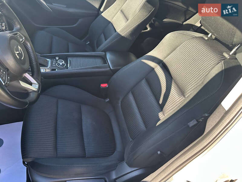 Седан Mazda 6 2016 в Києві