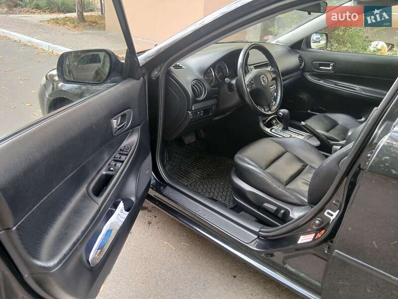Лифтбек Mazda 6 2005 в Киеве