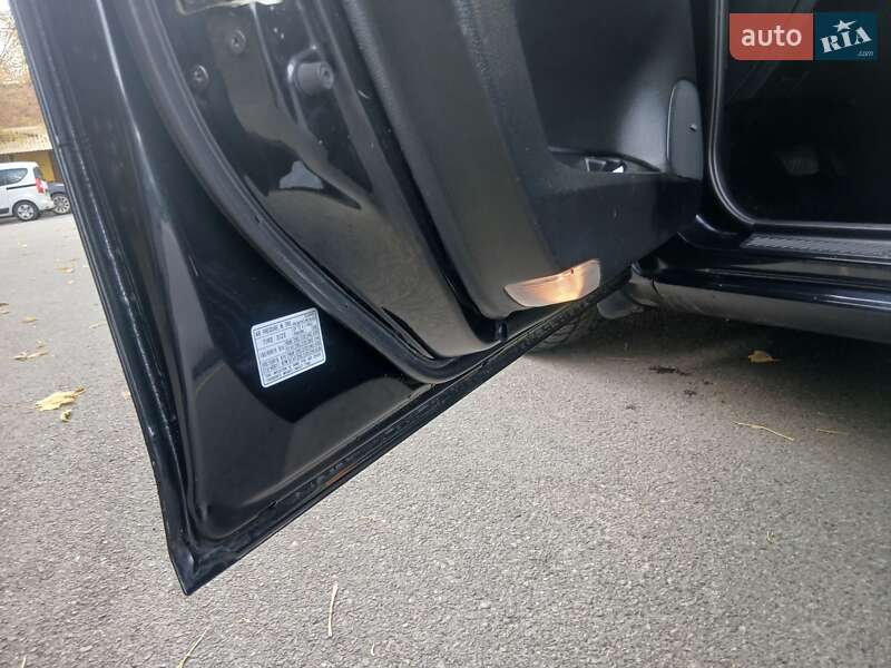 Лифтбек Mazda 6 2005 в Киеве