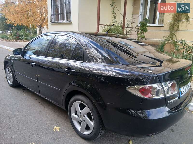 Лифтбек Mazda 6 2005 в Киеве