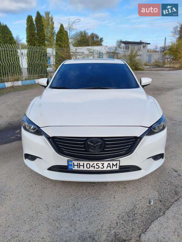 Седан Mazda 6 2015 в Запорожье
