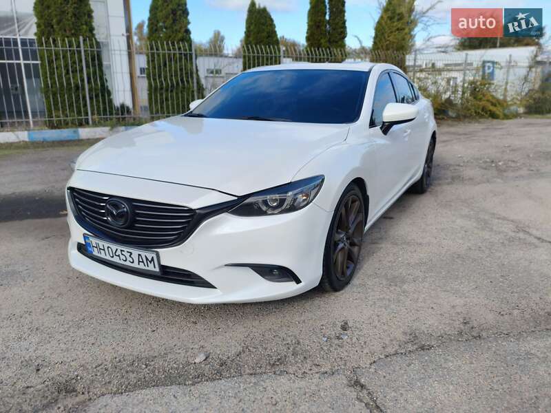 Седан Mazda 6 2015 в Запорожье