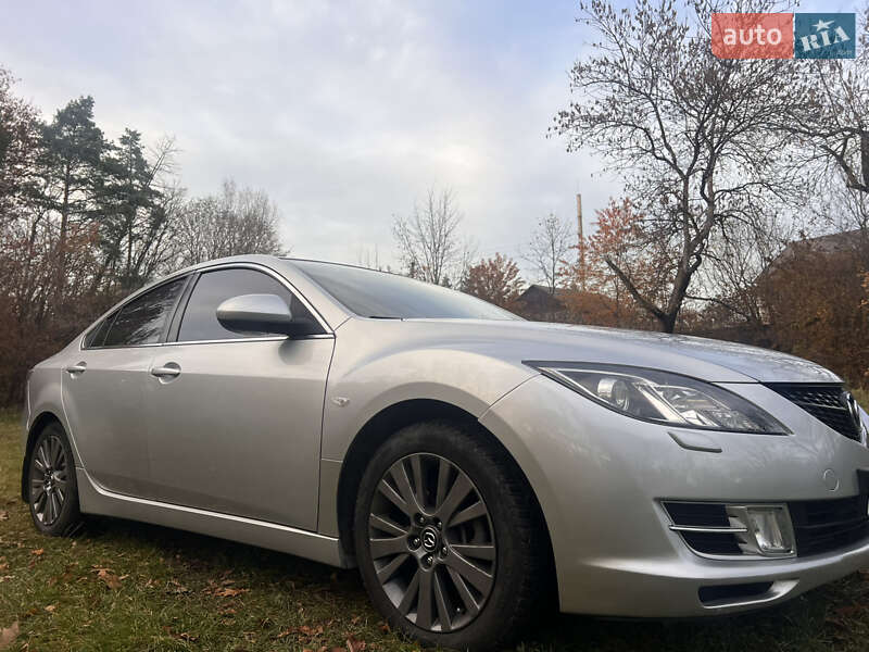 Седан Mazda 6 2009 в Сторожинці