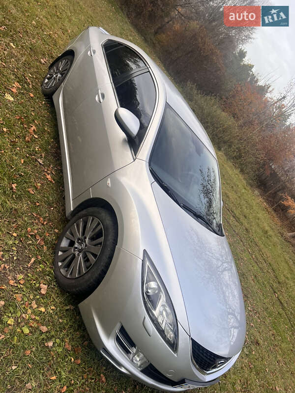Седан Mazda 6 2009 в Сторожинці