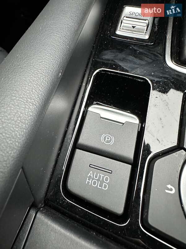 Седан Mazda 6 2020 в Белогородке