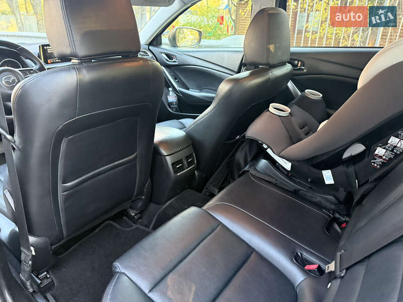 Седан Mazda 6 2016 в Києві