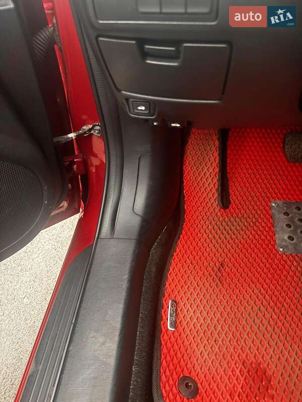 Седан Mazda 6 2016 в Кривом Роге