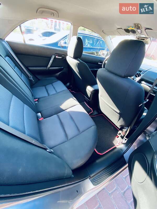 Седан Mazda 6 2005 в Рівному