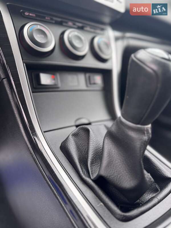 Універсал Mazda 6 2009 в Києві