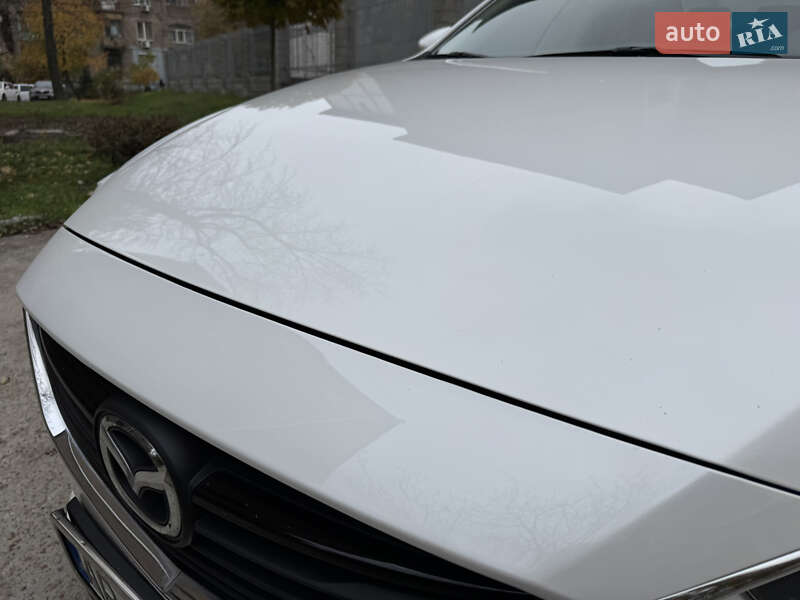 Седан Mazda 6 2014 в Запорожье