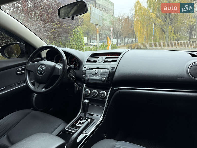 Седан Mazda 6 2009 в Дніпрі