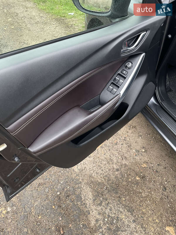 Седан Mazda 6 2015 в Одессе