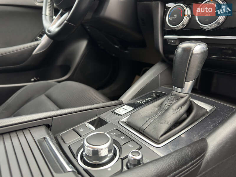 Седан Mazda 6 2017 в Прилуках