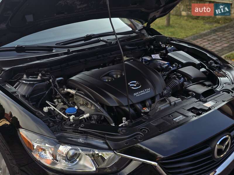 Седан Mazda 6 2017 в Черновцах