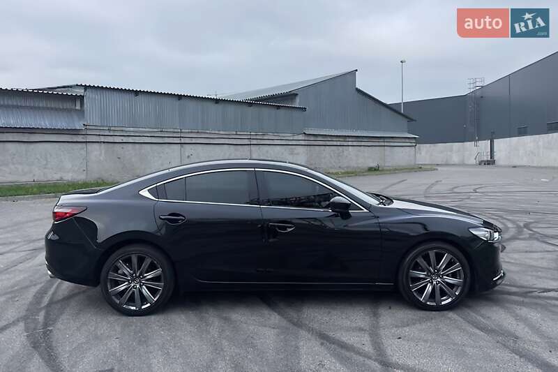 Седан Mazda 6 2018 в Львові