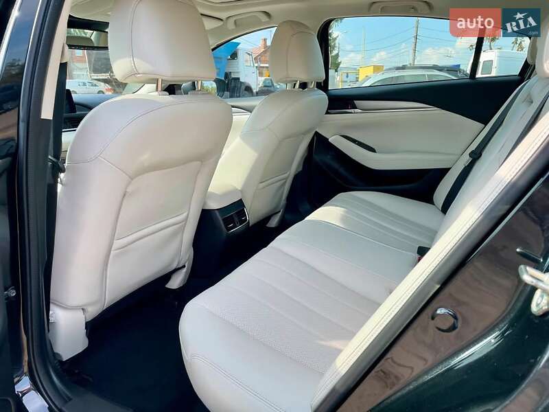 Седан Mazda 6 2018 в Черкасах