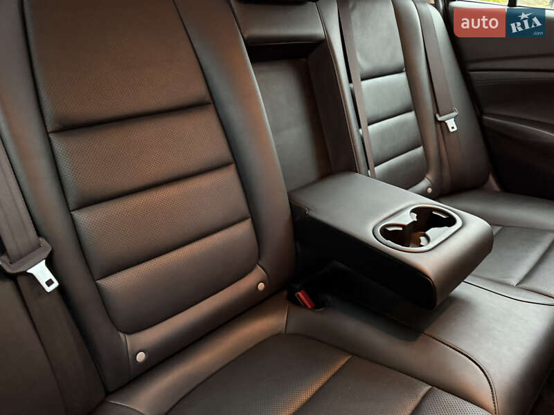 Седан Mazda 6 2016 в Дніпрі