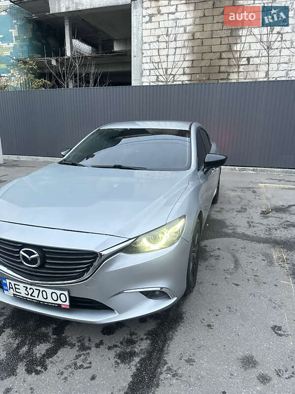 Седан Mazda 6 2015 в Дніпрі