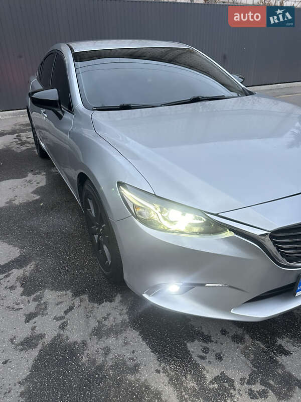 Седан Mazda 6 2015 в Дніпрі
