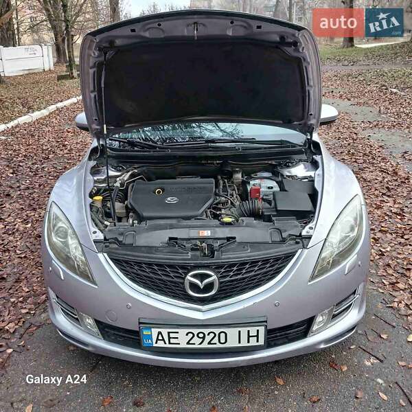 Седан Mazda 6 2009 в Синельниковому