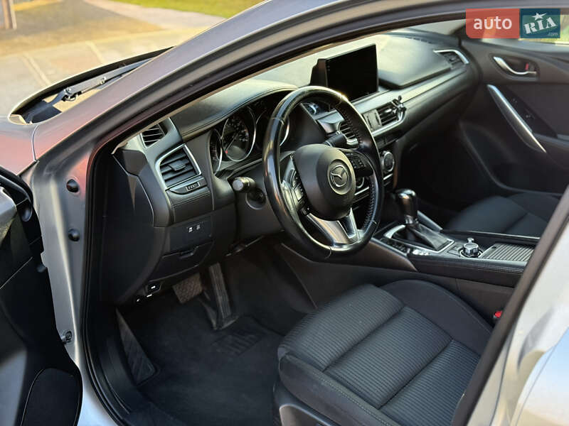 Седан Mazda 6 2015 в Івано-Франківську