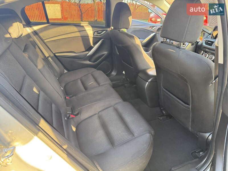Седан Mazda 6 2015 в Івано-Франківську