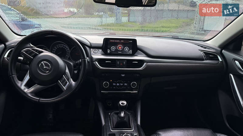 Седан Mazda 6 2014 в Хмельницком