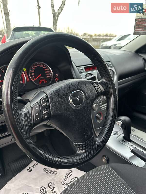 Седан Mazda 6 2005 в Смеле