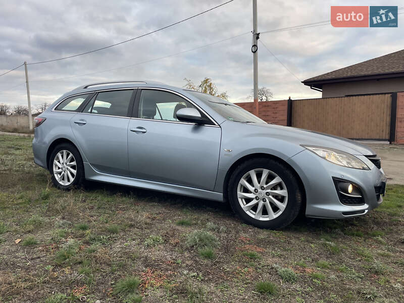 Универсал Mazda 6 2010 в Каменском