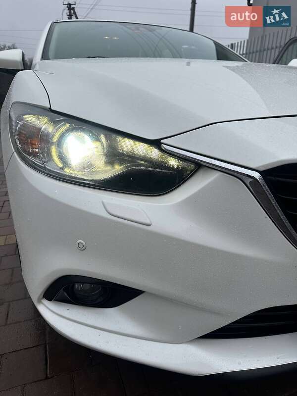 Универсал Mazda 6 2013 в Киверцах