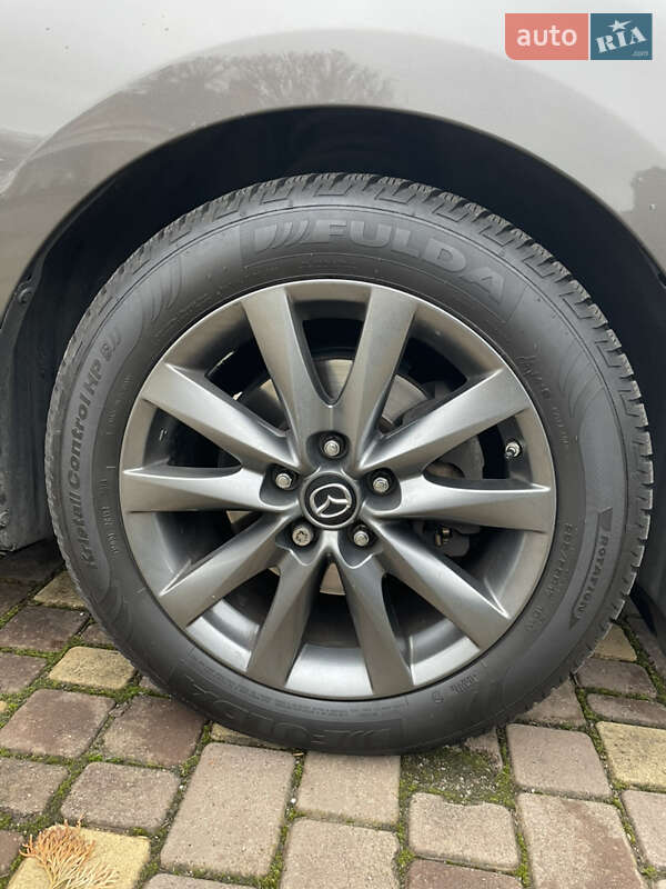 Седан Mazda 6 2018 в Киеве