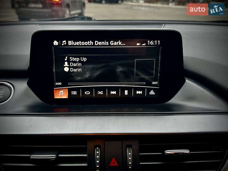 Седан Mazda 6 2015 в Киеве