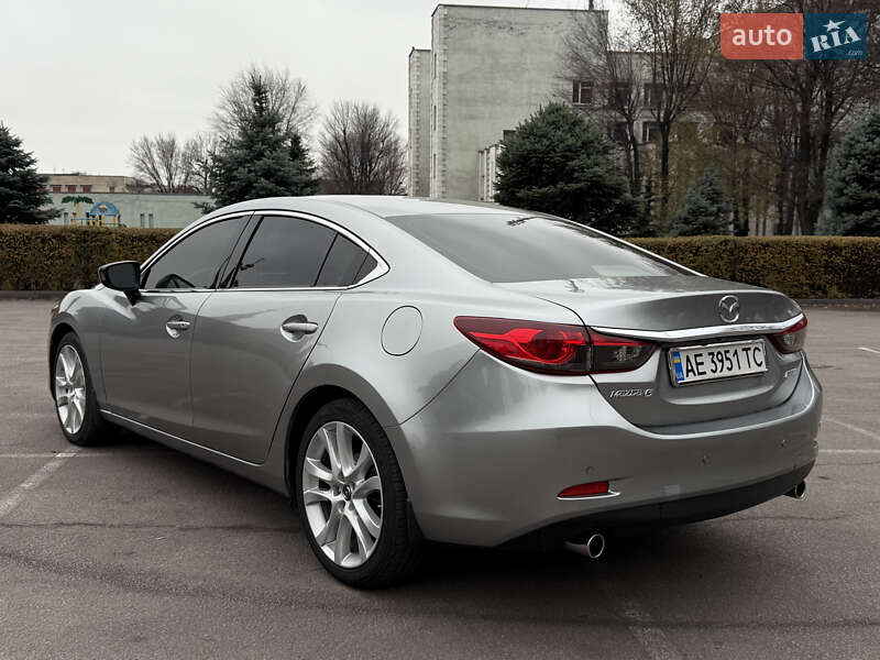 Седан Mazda 6 2013 в Каменском