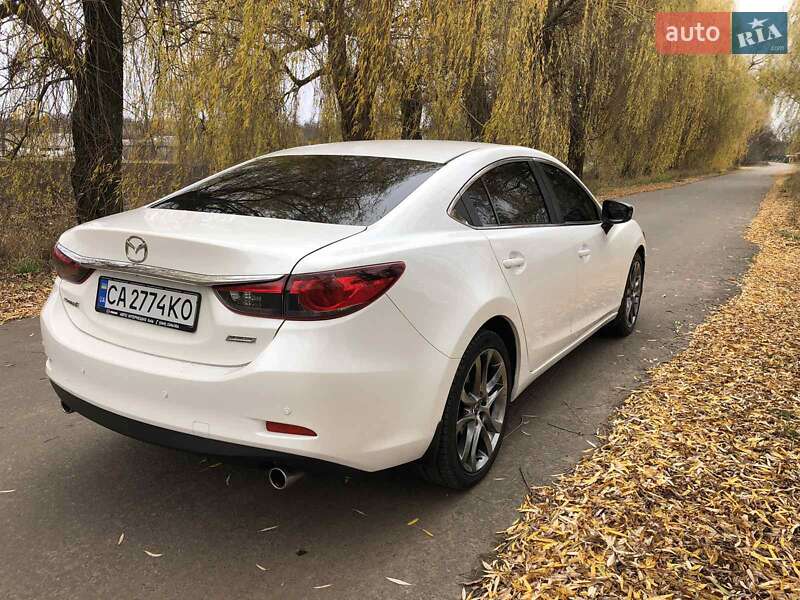 Седан Mazda 6 2012 в Золотоноше