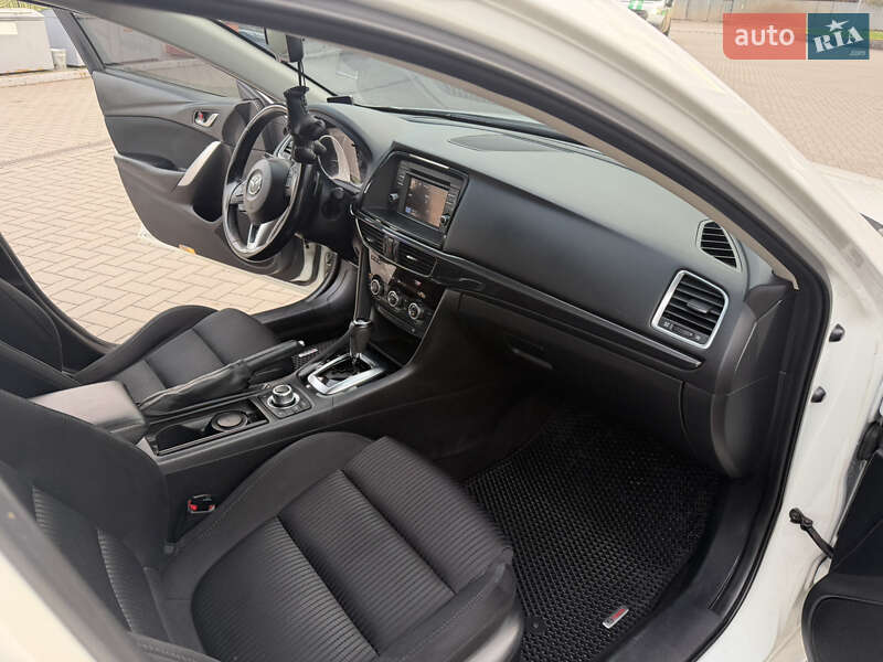 Седан Mazda 6 2013 в Каменском