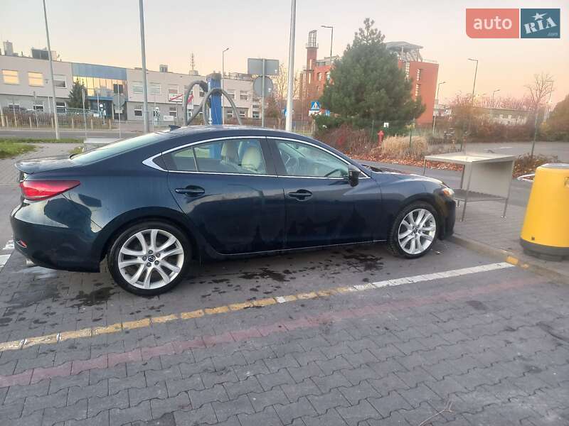 Седан Mazda 6 2014 в Львове