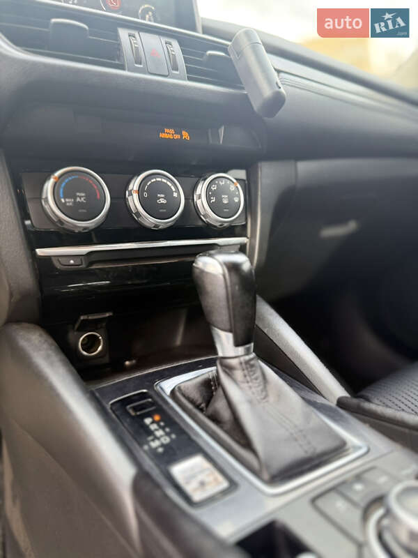 Седан Mazda 6 2016 в Миколаєві