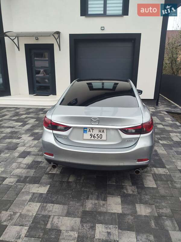 Седан Mazda 6 2016 в Ивано-Франковске