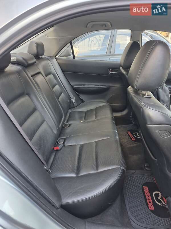 Седан Mazda 6 2004 в Сумах