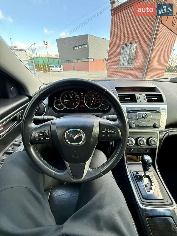 Седан Mazda 6 2010 в Львове фото 16 Седан Mazda 6 2010 в Львове